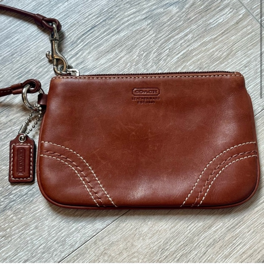 Vintage Coach Leather Wristlet